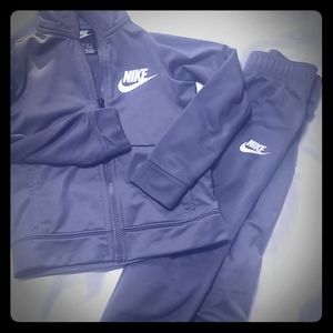 Nike track suit